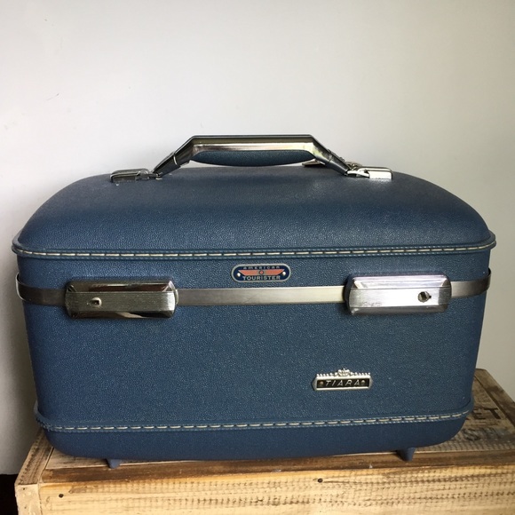 vintage luggage case